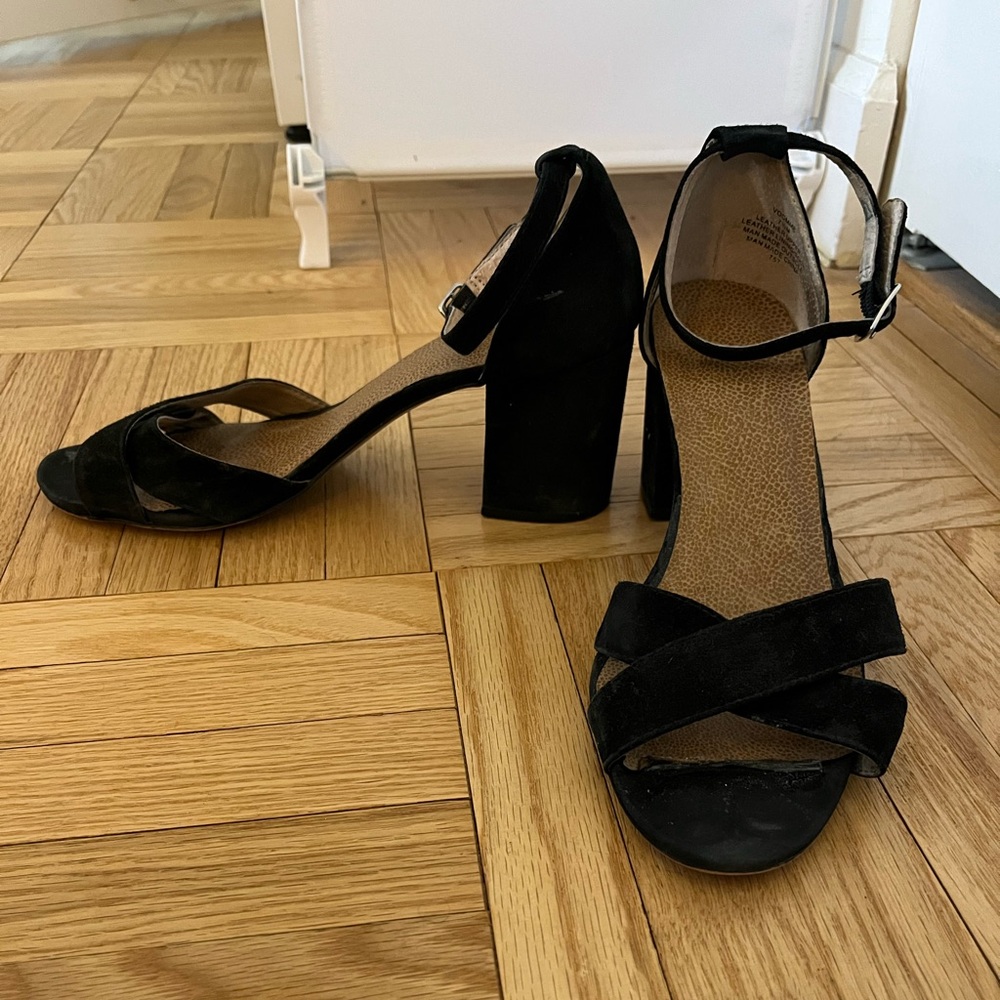 Steve Madden Elegant Black Women's Heeled Sandals